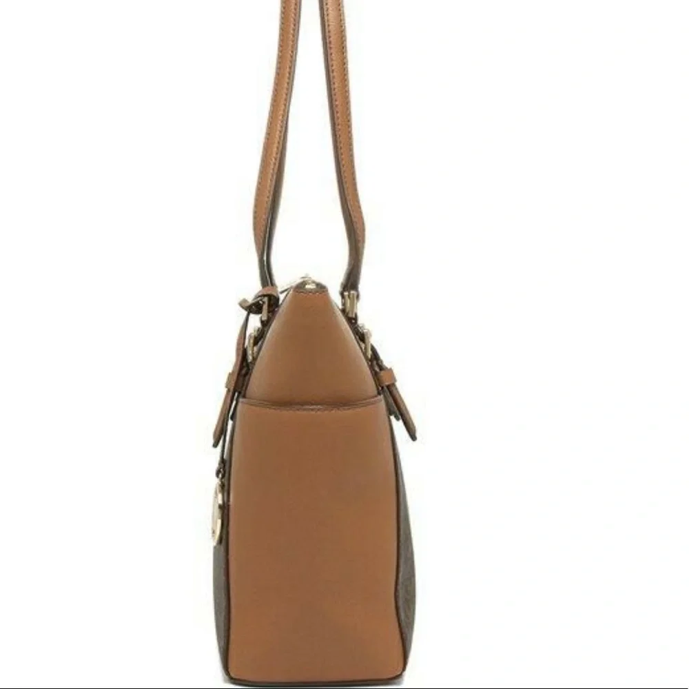 Michael Kors Charlotte Large Top-Zip Tote Bag